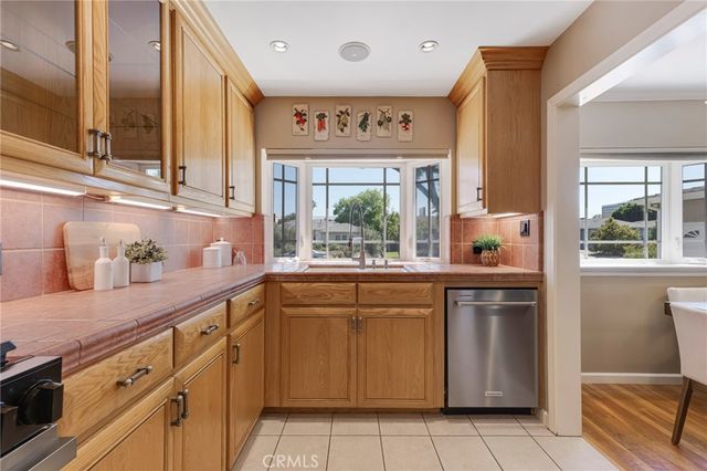 6507 Hanna, Woodland Hills, CA 91303