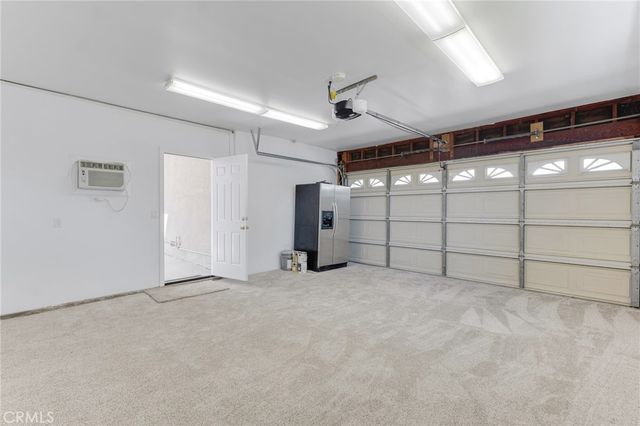 6507 Hanna, Woodland Hills, CA 91303