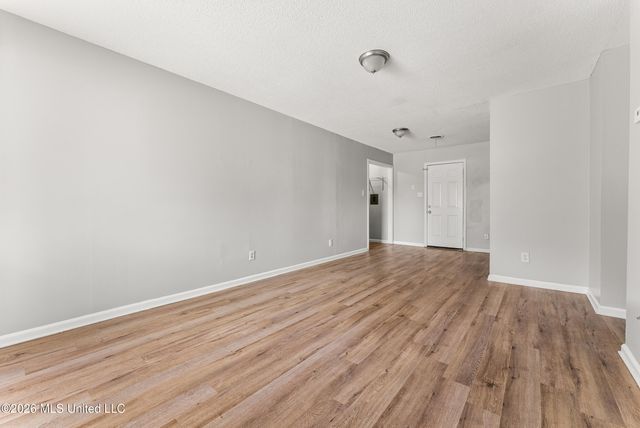 1590 E Gilford Cove, Southaven, MS 38671