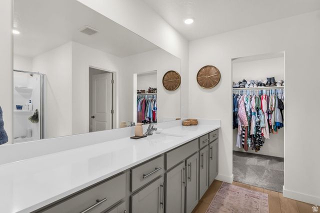 3350 N FLICKER DR, Eagle Mountain, UT 84005