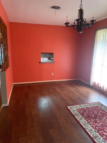 1003 Spruce St, Morgan City, LA 70380