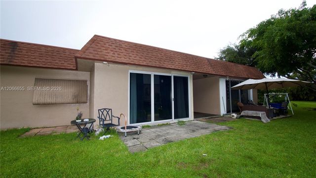 1904 Palmland Drive 3, Boynton Beach, FL 33436