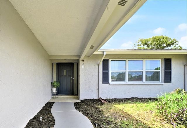 6072 AIRMONT DRIVE, Spring Hill, FL 34606