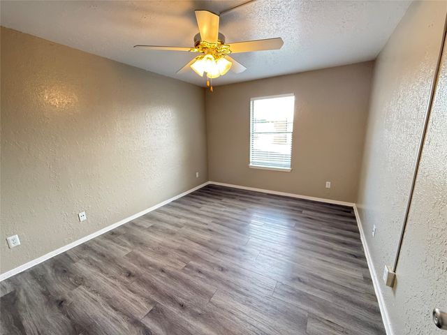 1122 Millview Drive 2702, Arlington, TX 76012