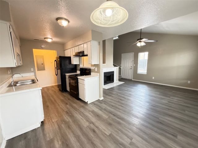 1122 Millview Drive 2702, Arlington, TX 76012