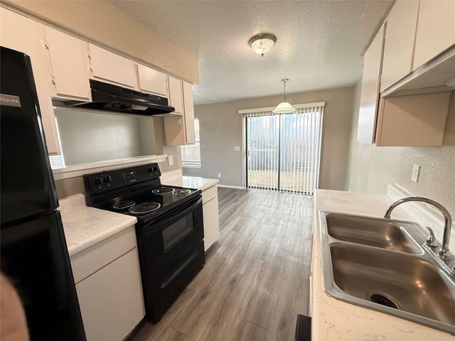 1122 Millview Drive 2702, Arlington, TX 76012