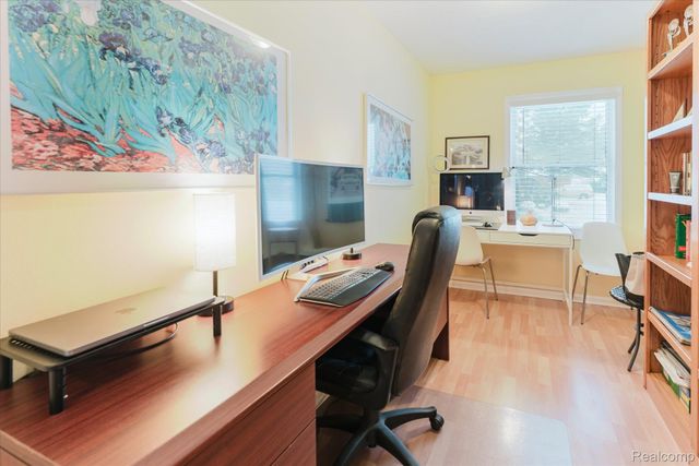 38443 Meghan Lane, Westland, MI 48185