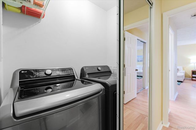 38443 Meghan Lane, Westland, MI 48185