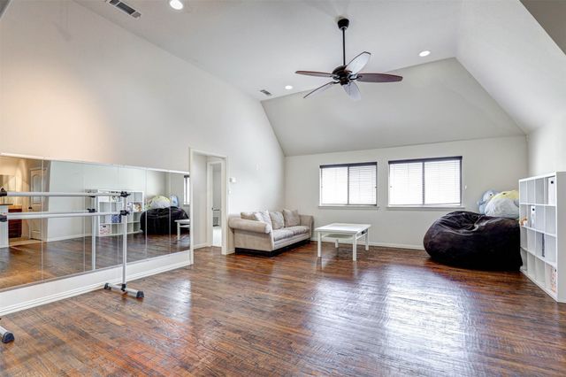 617 Indian Trail, Hurst, TX 76054