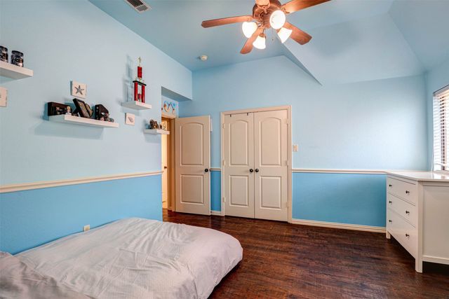 617 Indian Trail, Hurst, TX 76054