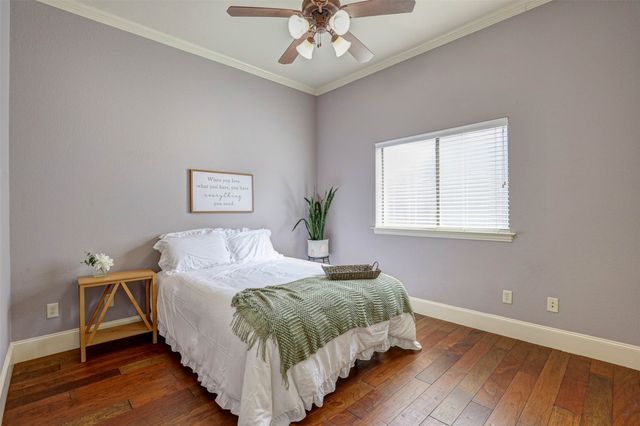 617 Indian Trail, Hurst, TX 76054