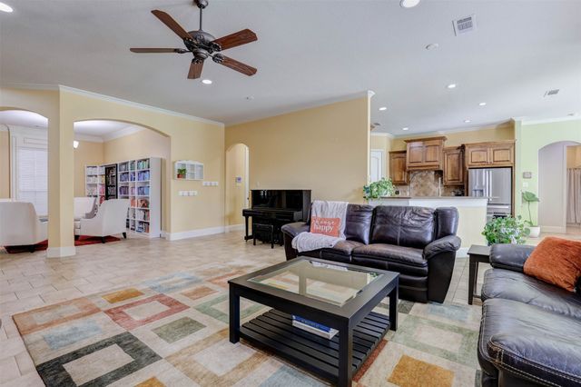 617 Indian Trail, Hurst, TX 76054