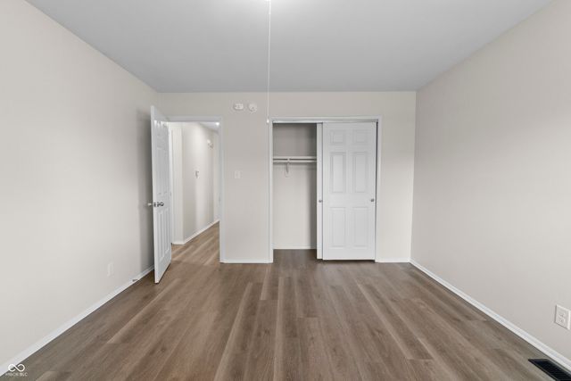 2715 NW Westleigh Drive NW, Indianapolis, IN 46268