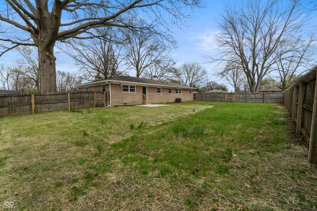 2715 NW Westleigh Drive NW, Indianapolis, IN 46268