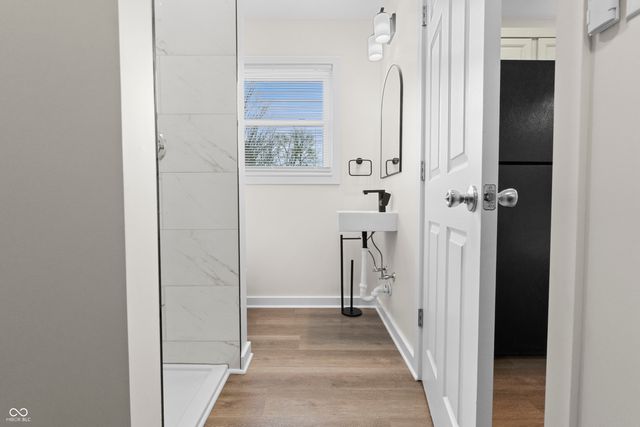 2715 NW Westleigh Drive NW, Indianapolis, IN 46268