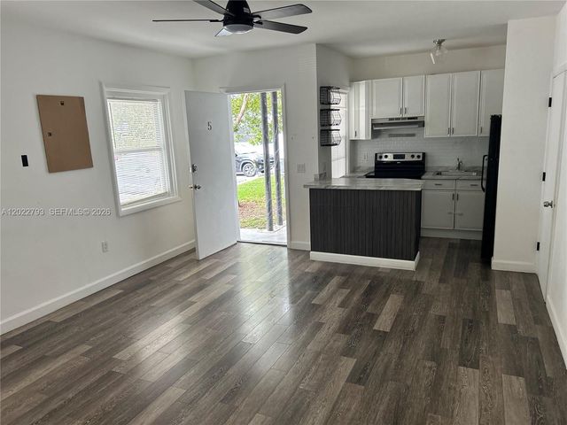 300 Sunset Dr 4, Fort Lauderdale, FL 33301