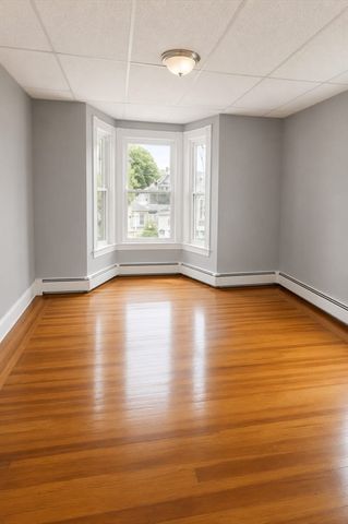 170 High 3, Lawrence, MA 01841