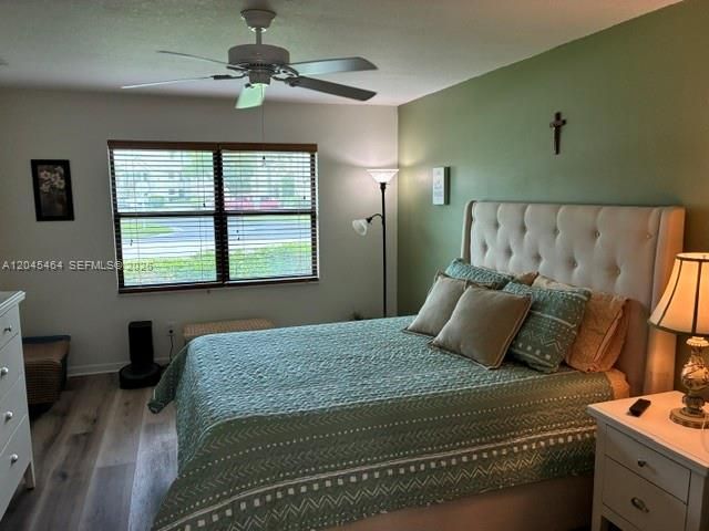 100 S Moccasin Trail S, Jupiter, FL 33458