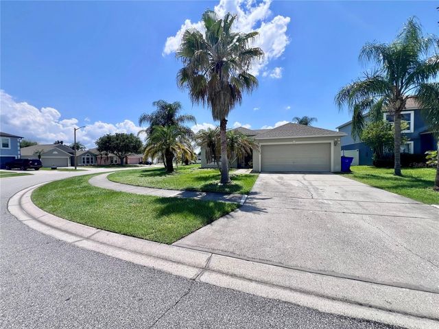 2950 ELBIB DRIVE, St Cloud, FL 34772
