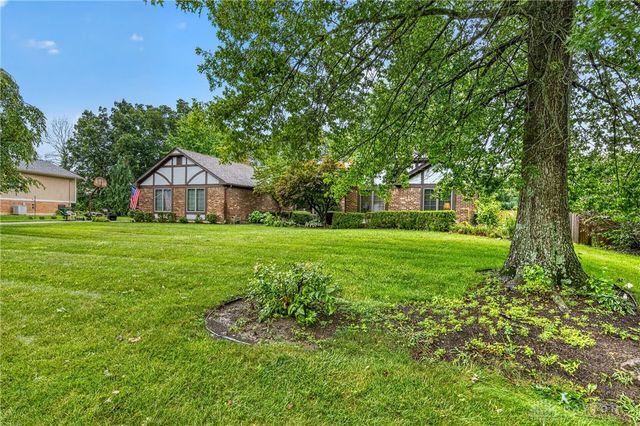 2844 Ramblingwood Lane, Washington Twp, OH 45458