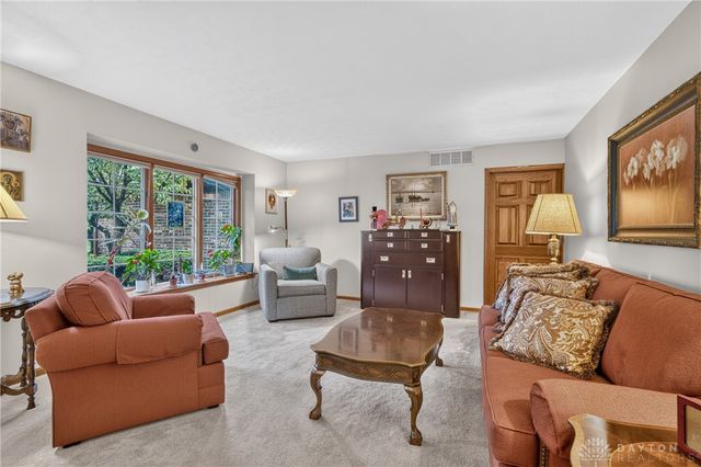 2844 Ramblingwood Lane, Washington Twp, OH 45458