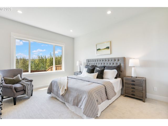 5199 N BENTON Dr, Camas, WA 98607