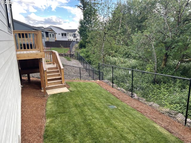 5199 N BENTON Dr, Camas, WA 98607
