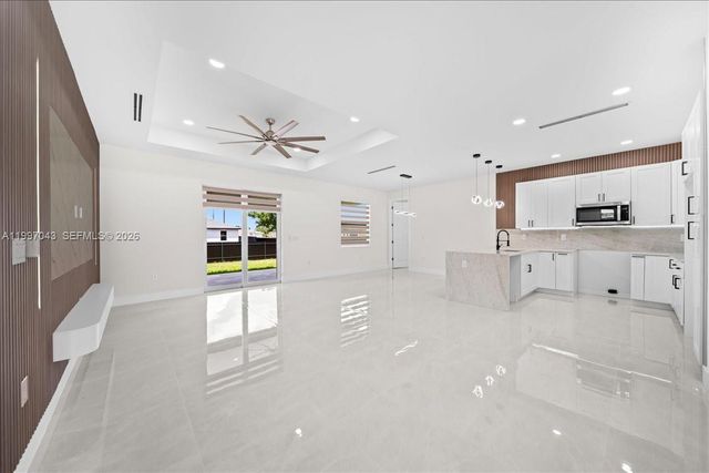 2914 23rd st sw, Lehigh Acres, FL 33976