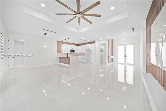 2914 23rd st sw, Lehigh Acres, FL 33976