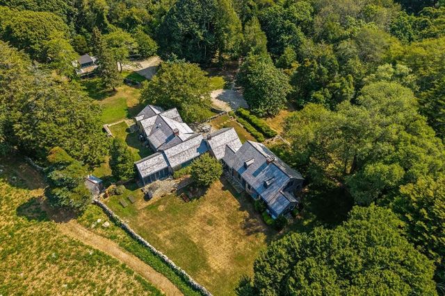 85 North Reservoir Road, West Tisbury, MA 02575