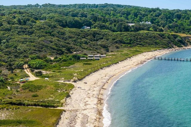 85 North Reservoir Road, West Tisbury, MA 02575