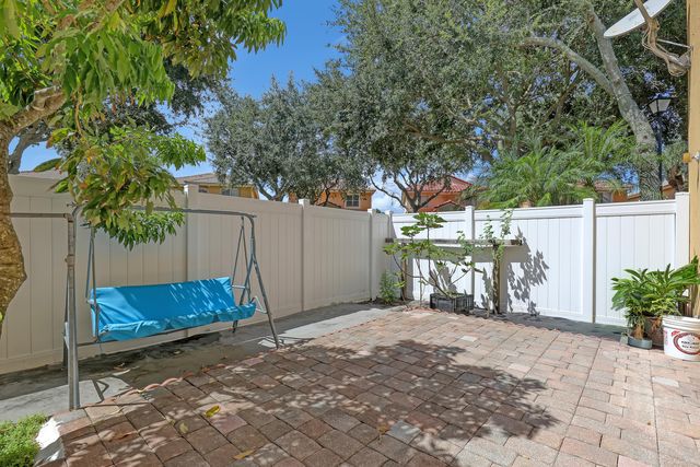 4493 Lake Tahoe Circle, West Palm Beach, FL 33409