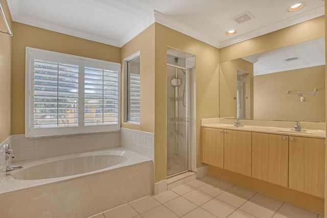 4493 Lake Tahoe Circle, West Palm Beach, FL 33409