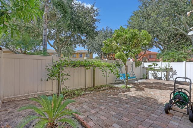4493 Lake Tahoe Circle, West Palm Beach, FL 33409