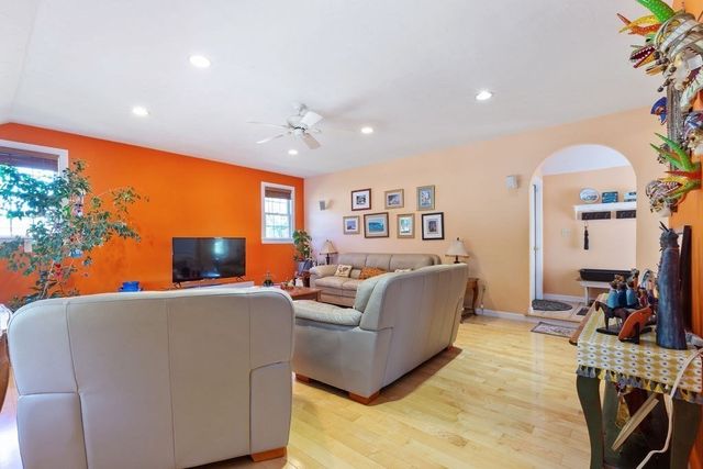 220 Hancock St, Abington, MA 02351