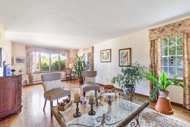 220 Hancock St, Abington, MA 02351