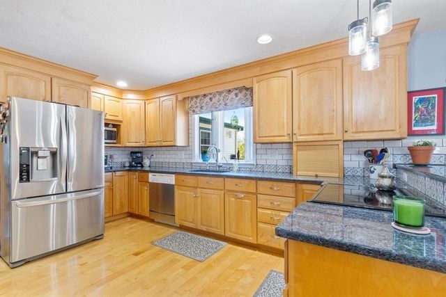 220 Hancock St, Abington, MA 02351