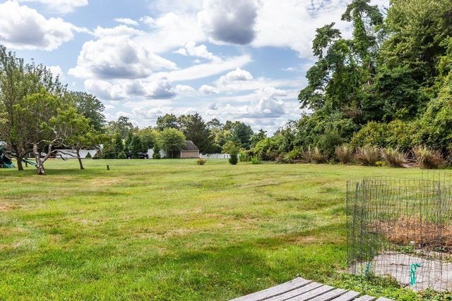 220 Hancock St, Abington, MA 02351