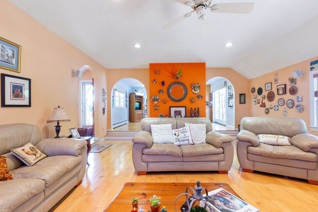 220 Hancock St, Abington, MA 02351