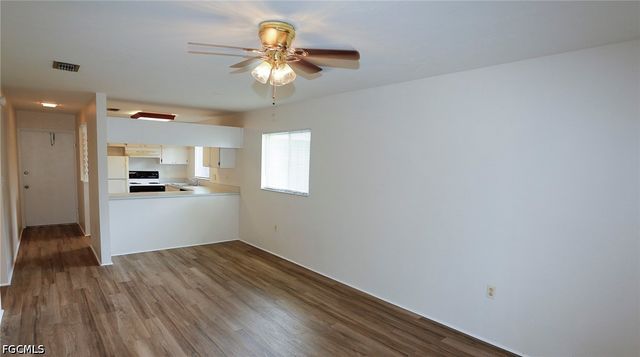 8061 Country RD 203, Fort Myers, FL 33919