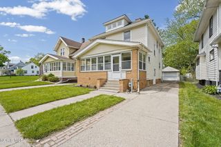 2821 Midwood Avenue, Toledo, OH 43606