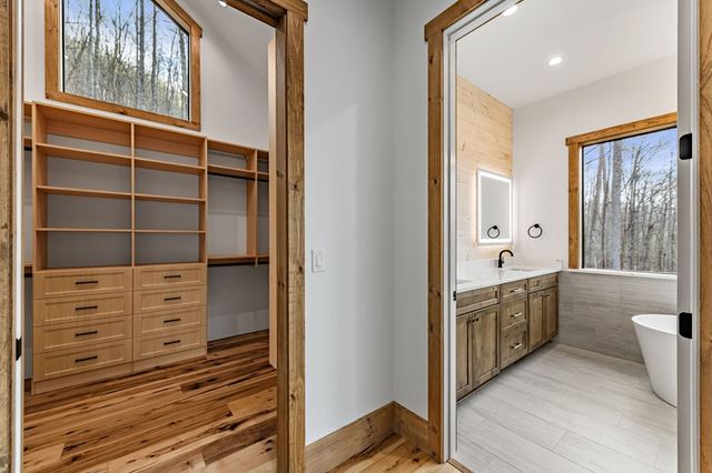172 Grand Oaks Trail, Morganton, GA 30560