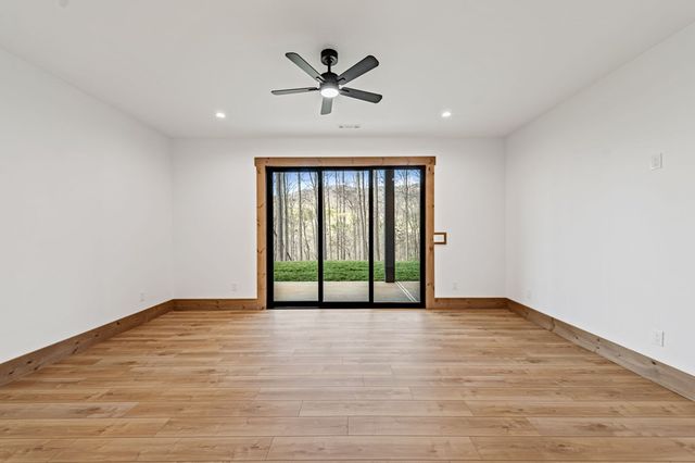 172 Grand Oaks Trail, Morganton, GA 30560