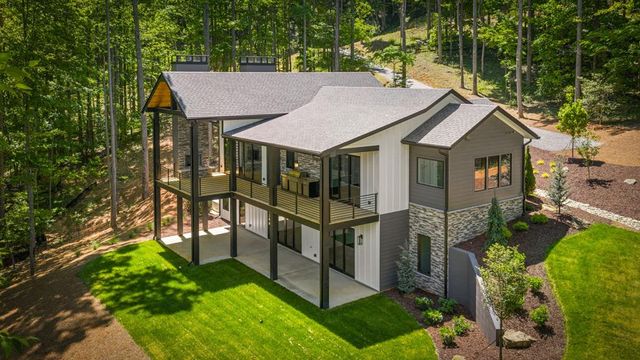 172 Grand Oaks Trail, Morganton, GA 30560