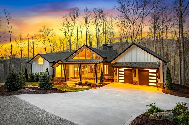 172 Grand Oaks Trail, Morganton, GA 30560