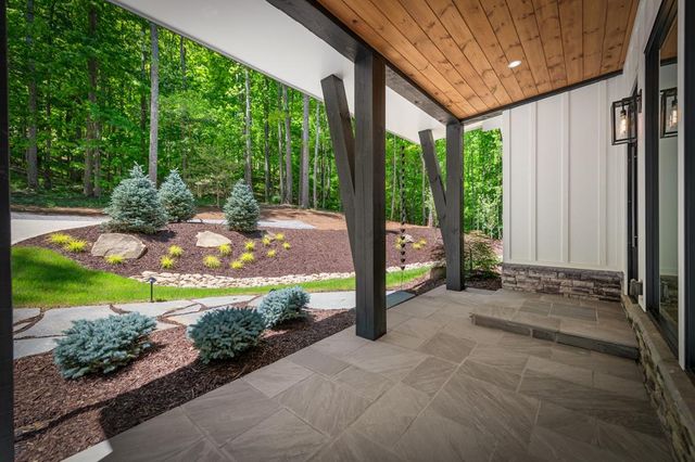 172 Grand Oaks Trail, Morganton, GA 30560