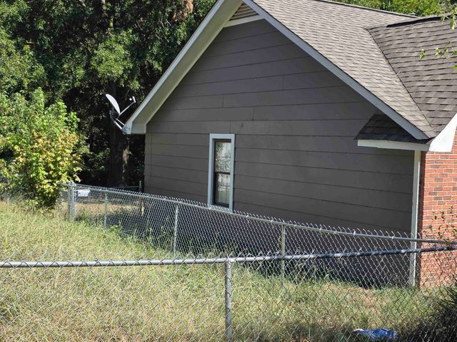 5338 CEDAR BLUFF DR, Memphis, TN 38127