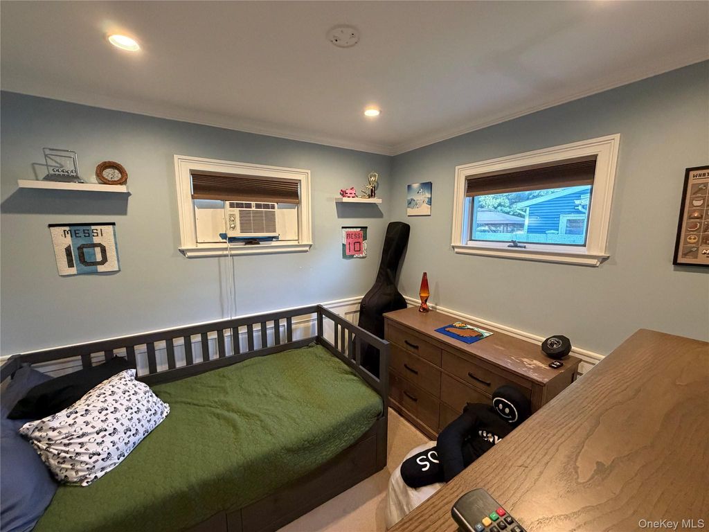 1443 Lombardy Boulevard, Bay Shore, NY 11706 — photo 4