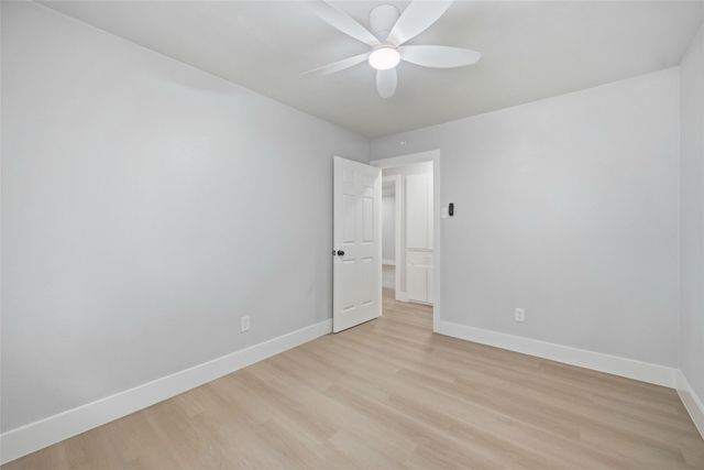 8034 Greenhollow, Dallas, TX 75240