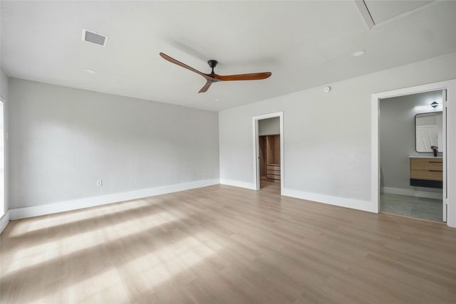 8034 Greenhollow, Dallas, TX 75240